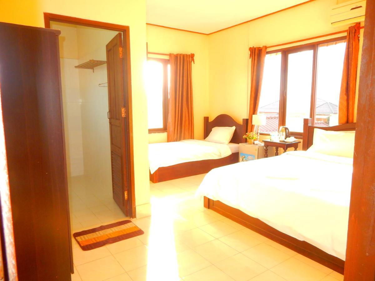 Vang Vieng Camellia Hotel Екстериор снимка