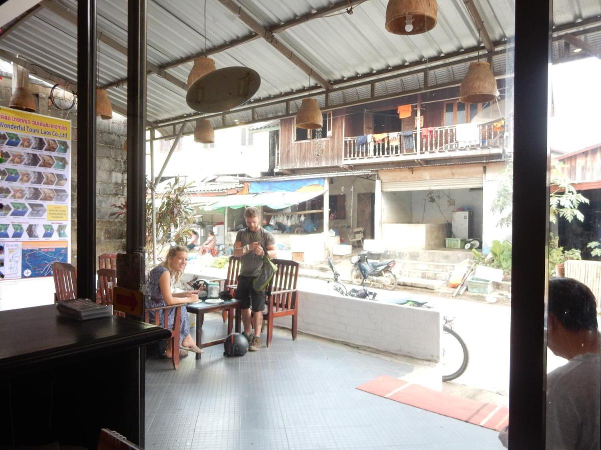 Vang Vieng Camellia Hotel Екстериор снимка